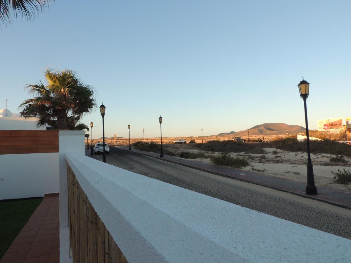View , Beach House , By Mahbovillas Corralejo Exterior photo